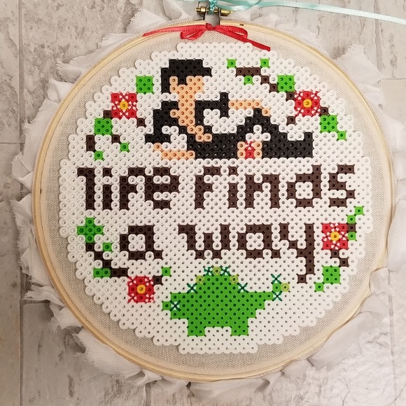 Other - Pixel Art Dr. Malcolm with Embroidery Hoop Other - Pixel Art Dr. Malcolm with Embroidery Hoop